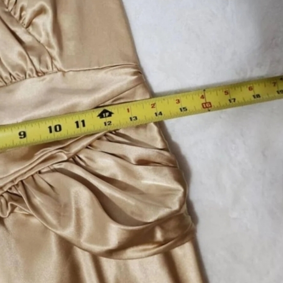 ASpeed Formal Dress Size Medium Maxi Long Elegant Sleeveless Gold Layered - Picture 10 of 12